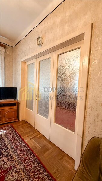 Calea Plevnei, apartament 4 camere, 126 mp total, parcare, farmec interbelic.