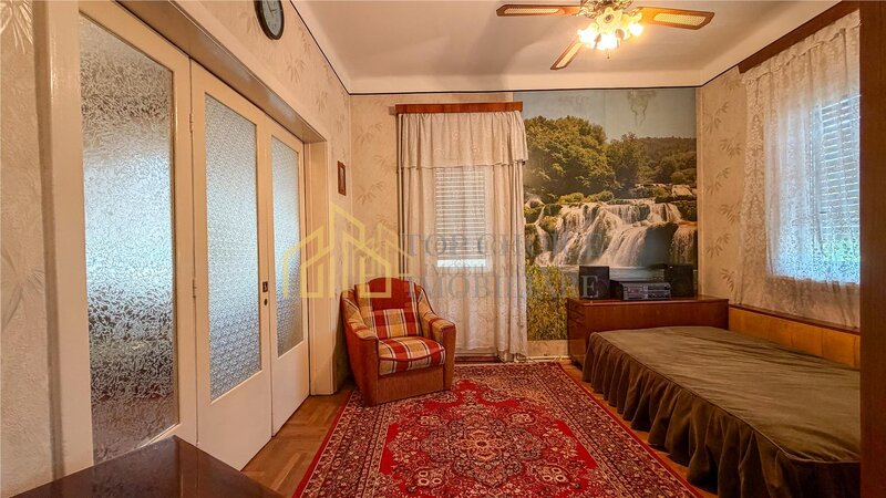 Calea Plevnei, apartament 4 camere, 126 mp total, parcare, farmec interbelic.